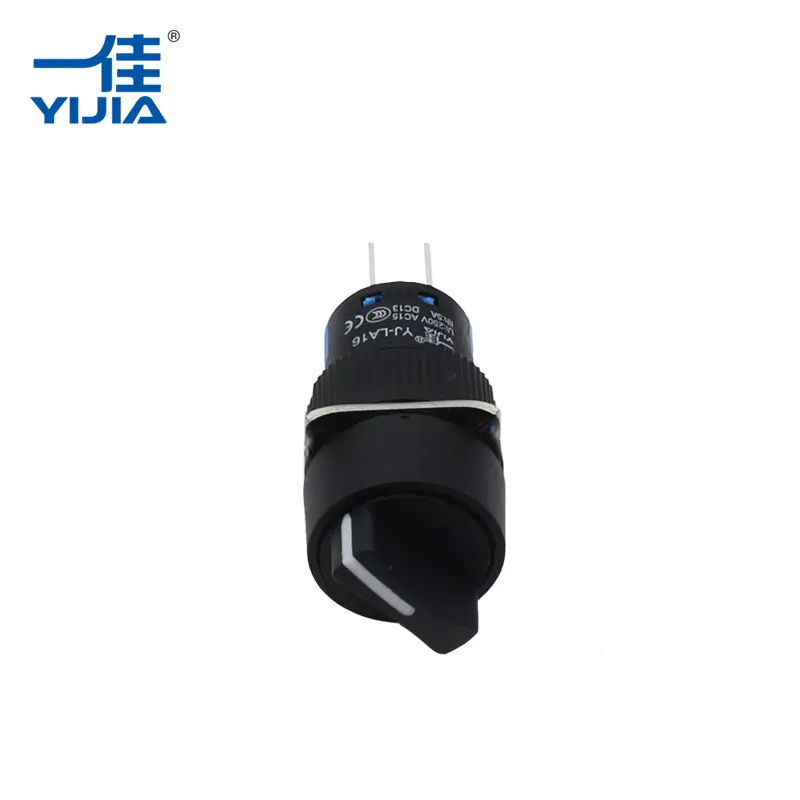 प्लास्टिक चयनकर्ता स्विच औद्योगिक नियंत्रण प्रणालियों में कैसे सुधार करता है?